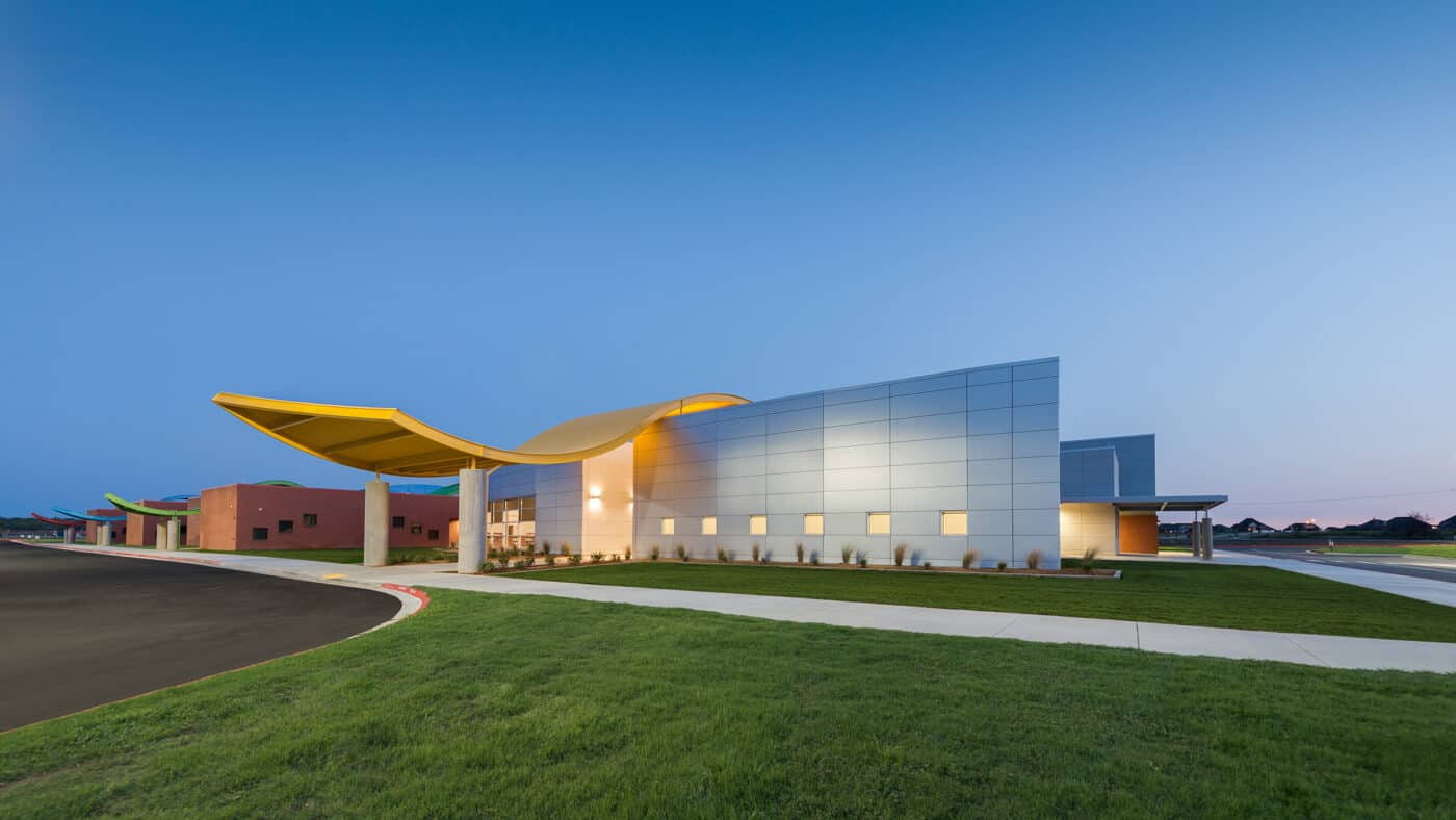 Broken Arrow Public Schools - Highland Park Elementary School Exterior on Site with Drive